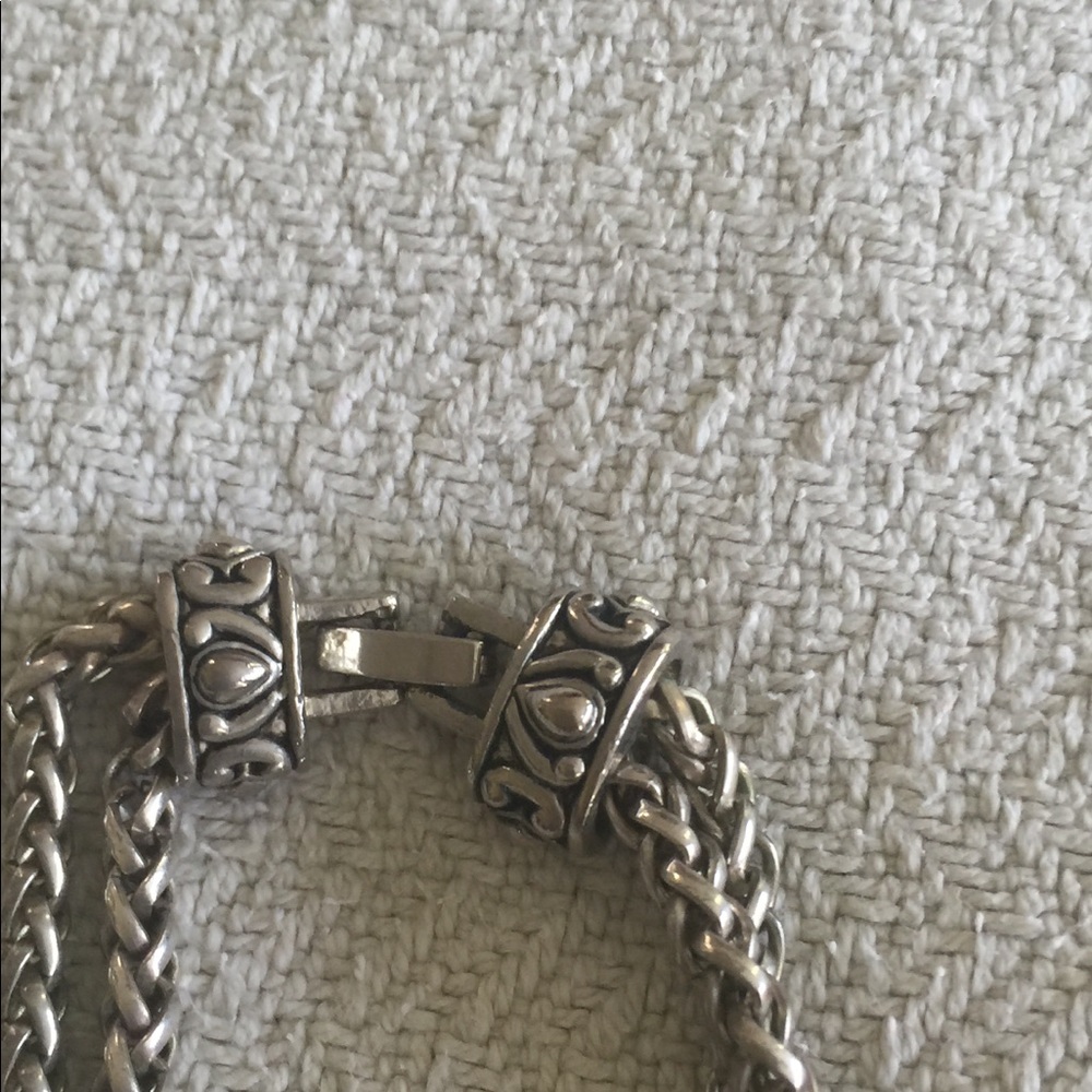 Necklace. Silver with double chain & stone center - Picture 4 of 6